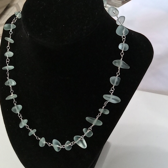 Hand Made Necklace - Picture 3 of 8